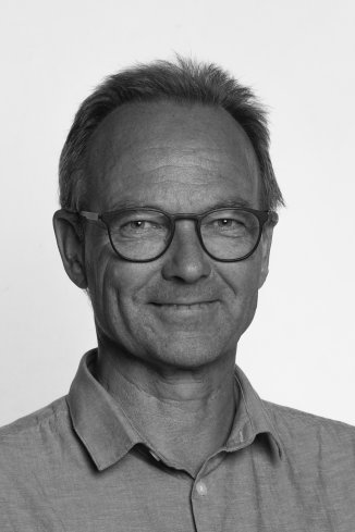 Jørgen Vestergaard Andersen - Dansk, Idræt.