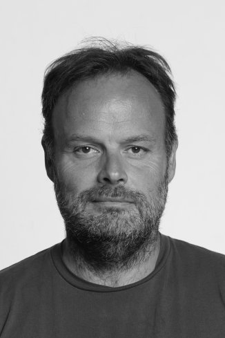 Martin Sand Madsen - Dansk, Historie.